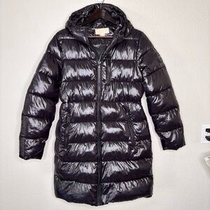 Michael Kors Women’s Glossy Black Puffer Jacket Size M